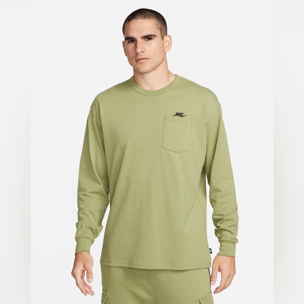 Men’s Nike long sleeve